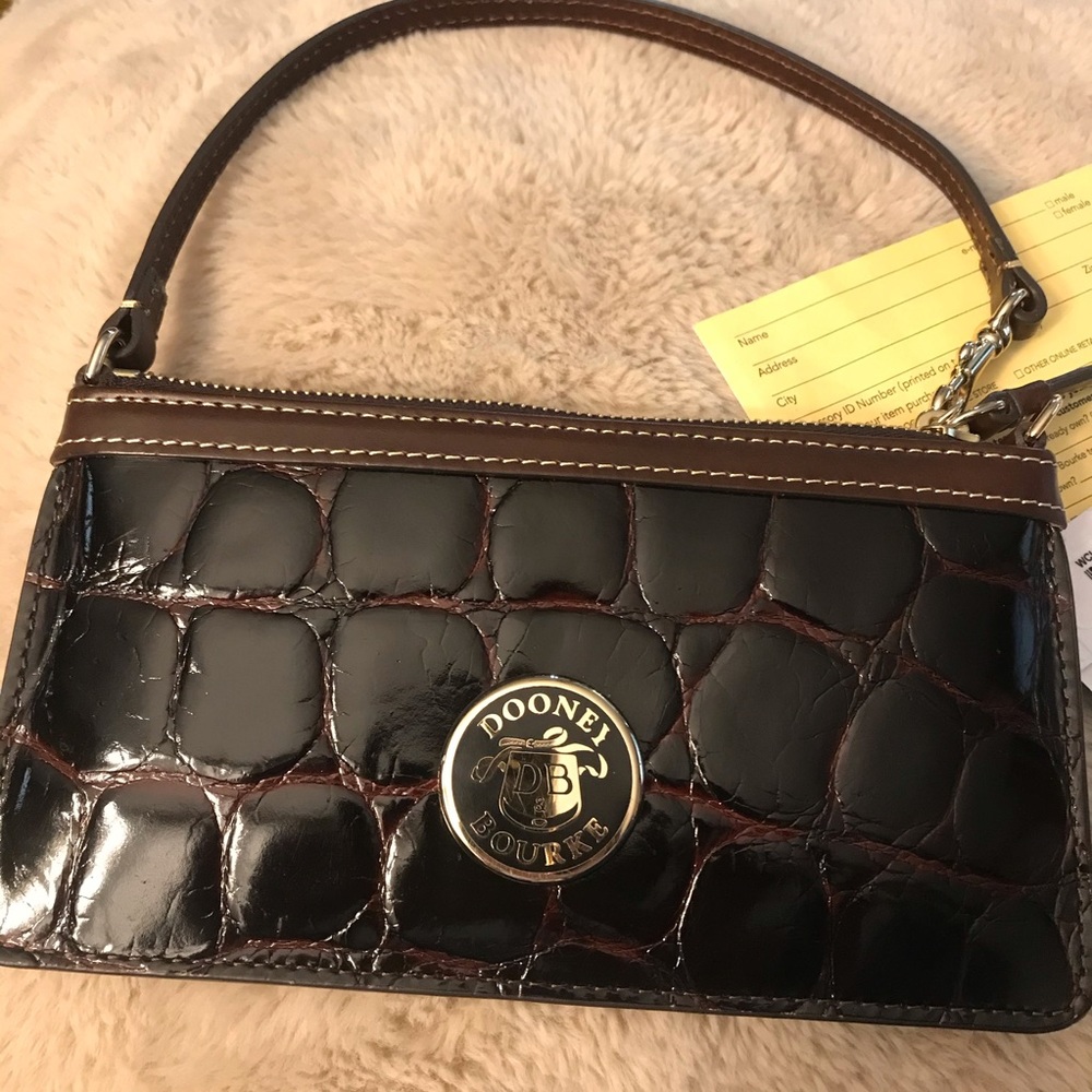 Dooney & Bourke Croco Wristlet
